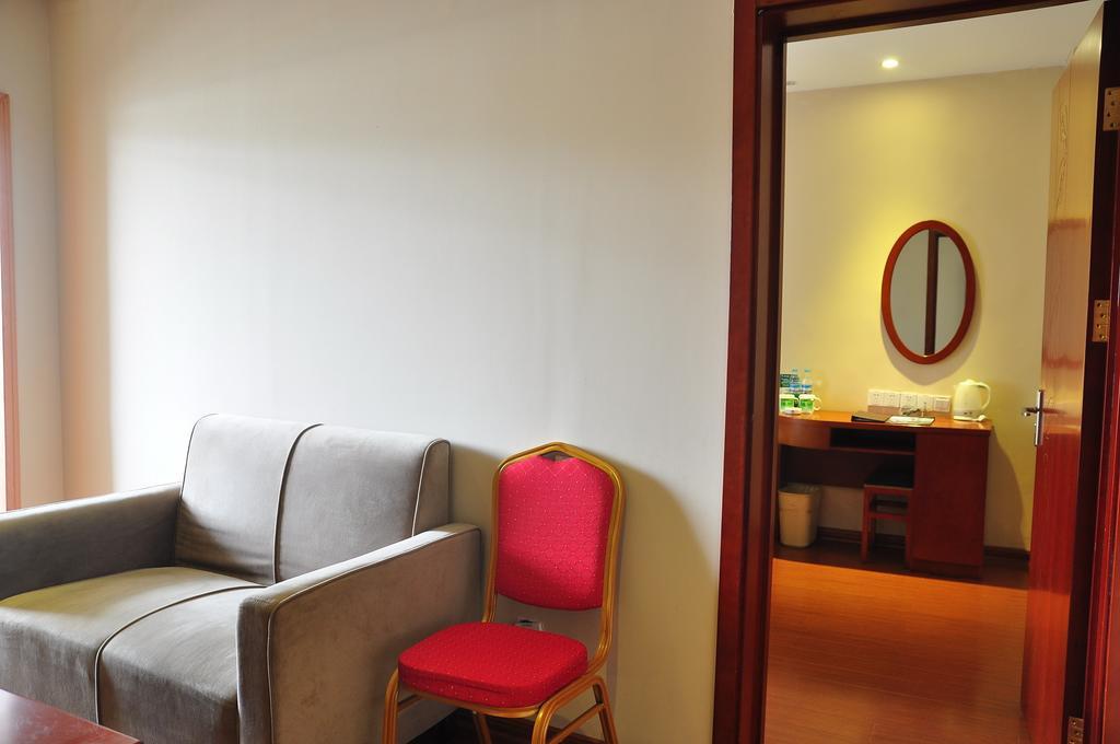 Greentree Inn Ji'Nan Xishichang Weiba Road Business Hotel Jinan Buitenkant foto