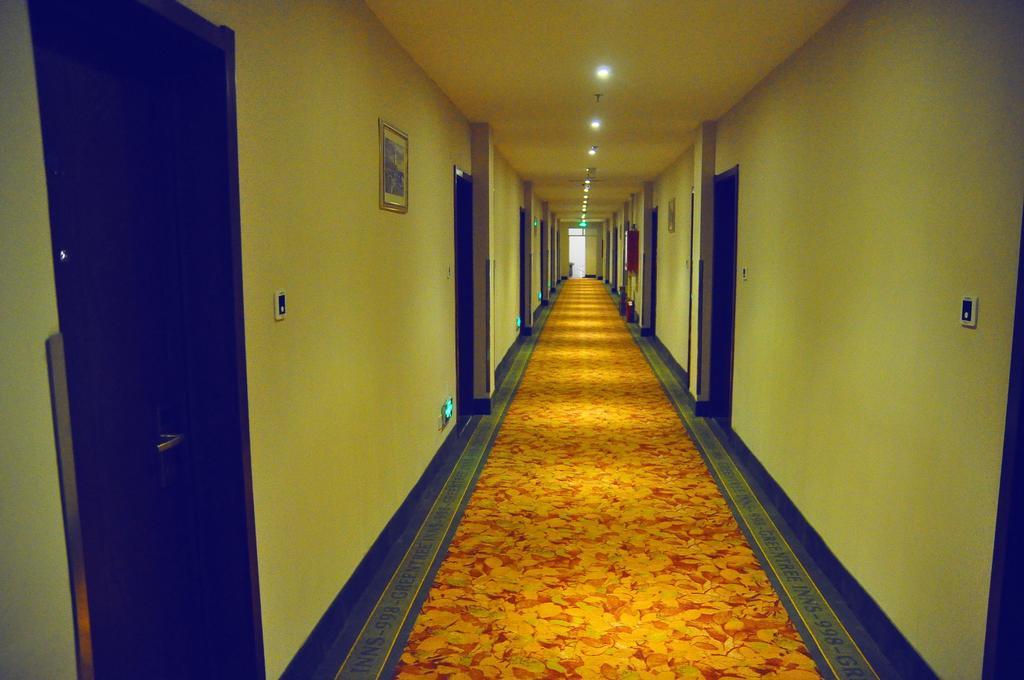 Greentree Inn Ji'Nan Xishichang Weiba Road Business Hotel Jinan Buitenkant foto